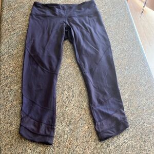 lululemon athletica Emerge Renewed cropped Leggings size 6